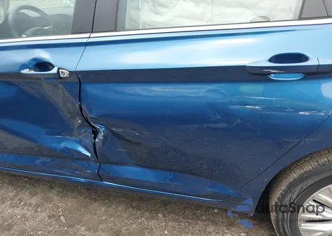 2019 Volkswagen Jetta 1.4T R-Line/1.4T S/1.4T Se from USA, damaged, VIN 3VWC57BU3KM040366